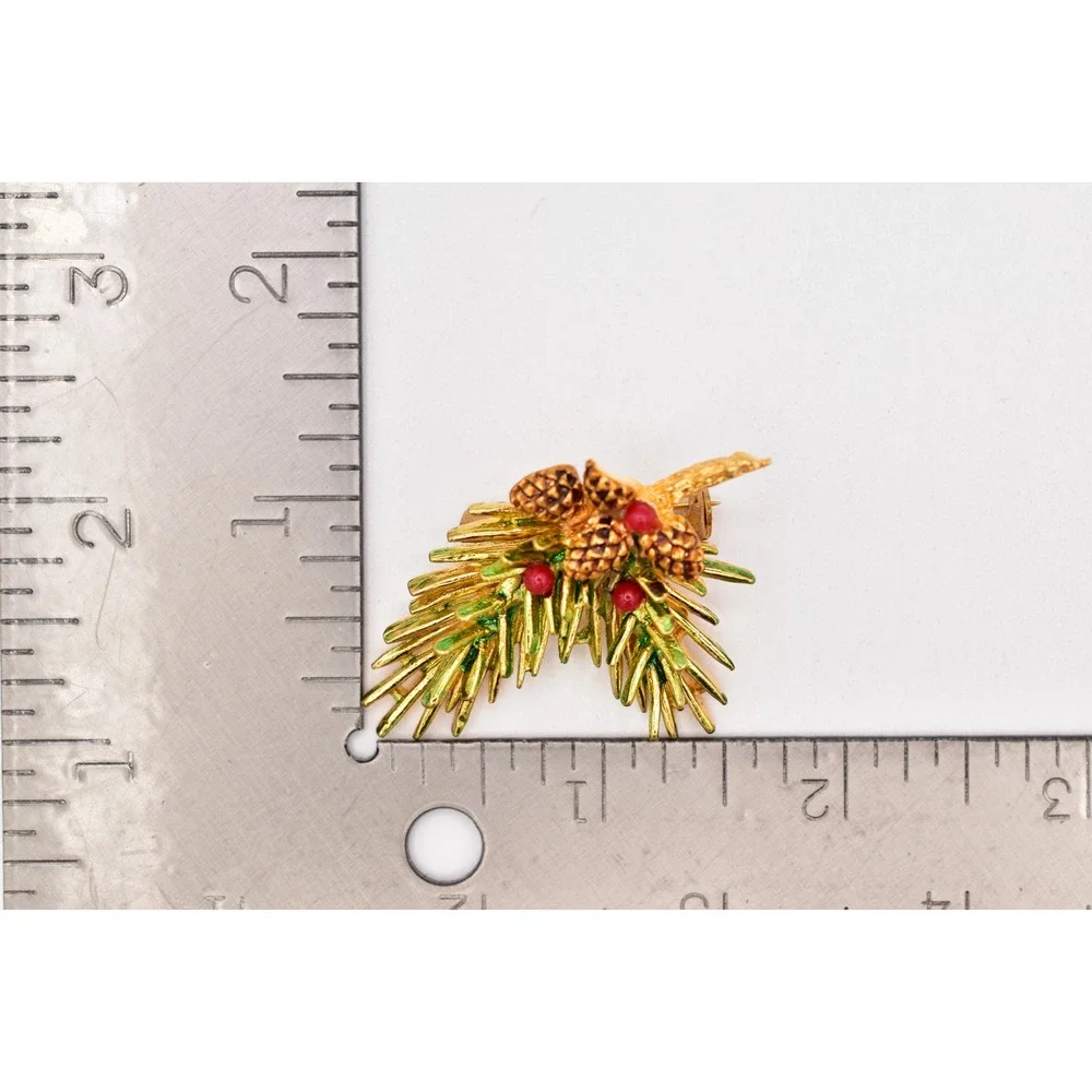ART Vintage Christmas Pinecone Brooch Gold Red Berry Evergreen Branch Pin BinBI